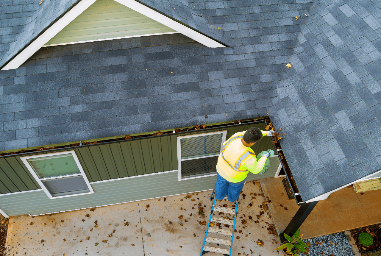 Commercial Gutter Cleaning Orillia - Orillia Window Cleaning Commercial Gutter Cleaning Orillia - Orillia Window Cleaning