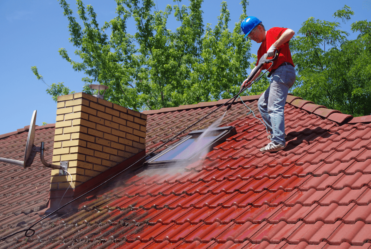 Commercial Roof Soft Washing Orillia - Orillia Window Cleaning
